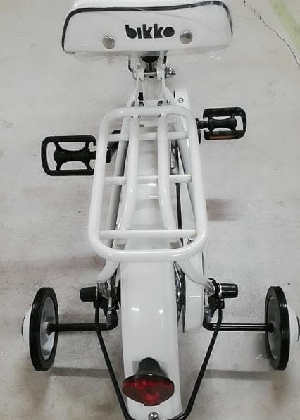 子供用自転車 ホワイト16インチ 美品