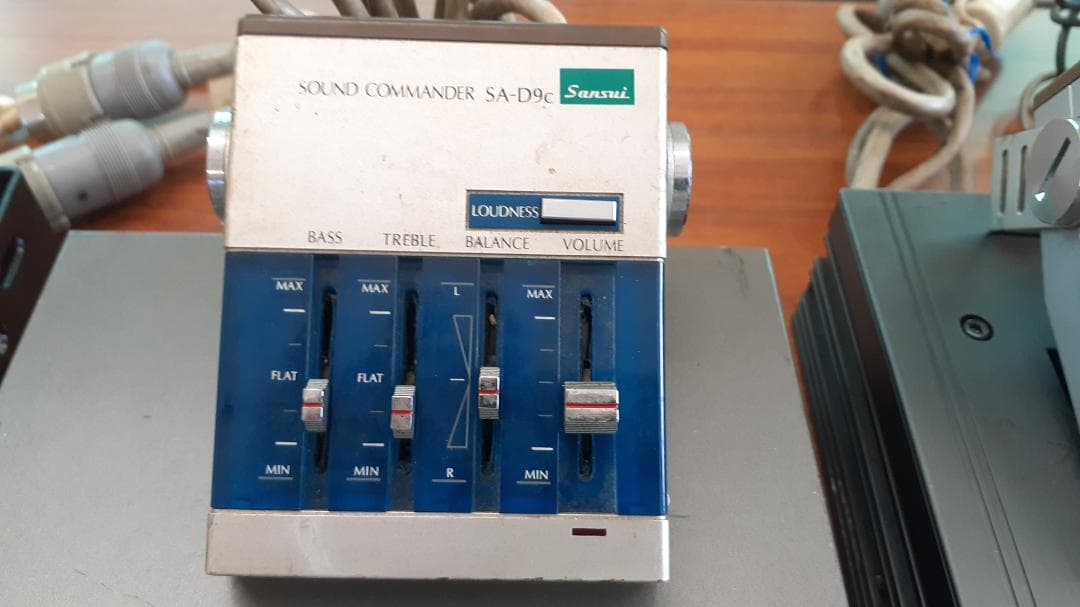 SANSUI 　カーステレオバルド (Bardo) 　最上級モデル　 ジャンク品