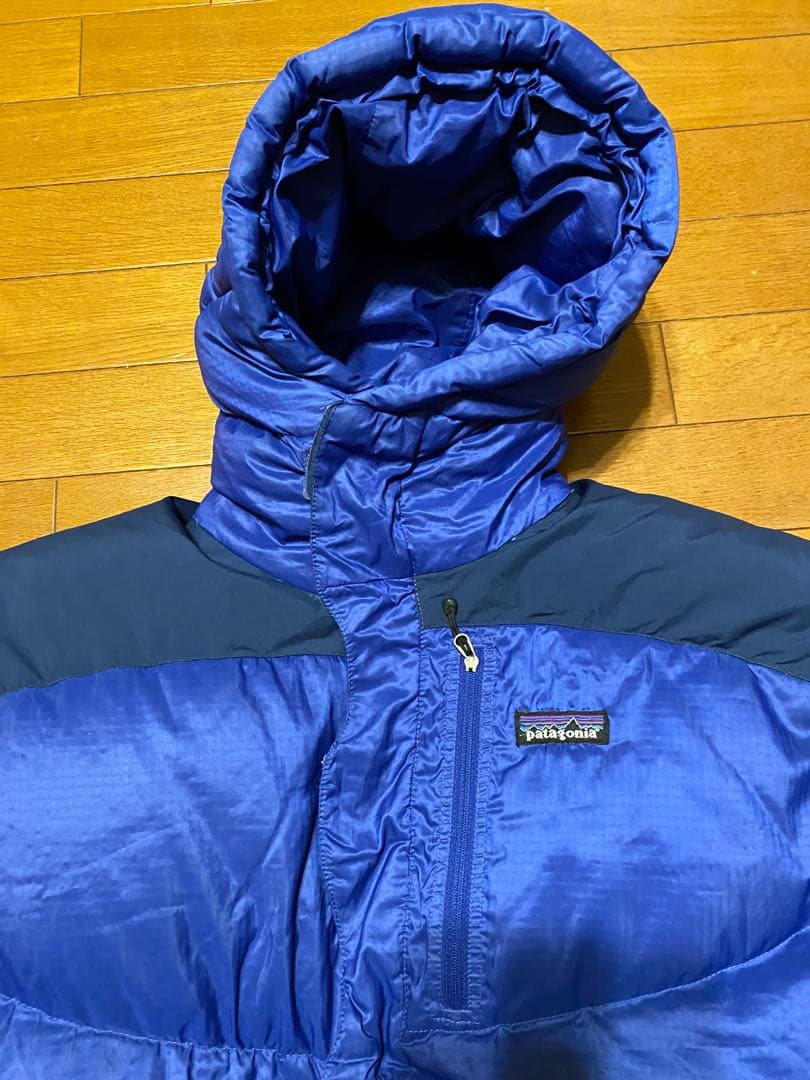 週末限定　希少なXSサイズ　パタゴニア ダウンパーカ　ダークブルー　フィッツロイ