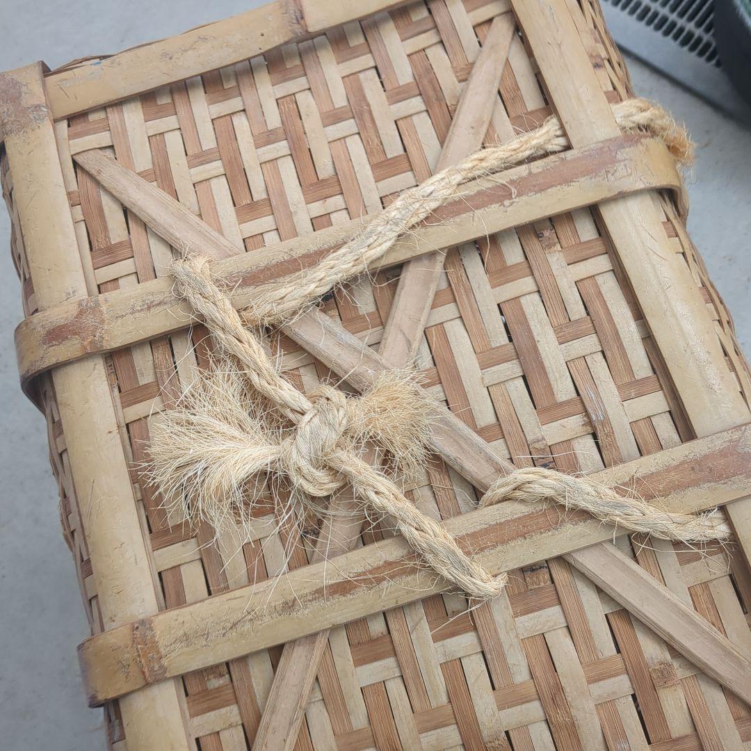 特大背負いカゴ(竹製)レトロ