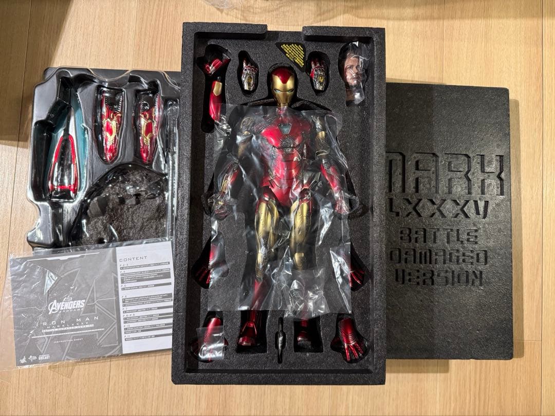 ホットトイズ アイアンマン マーク85 バトルダメージ版