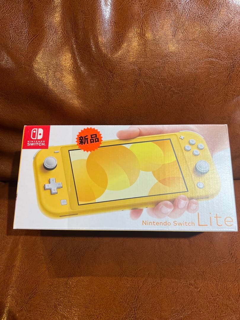 Nintendo Switch Lite イエロー 新品