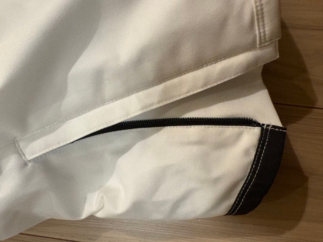 BURTON ビブパンツ ホワイト 2026年秋冬モデル