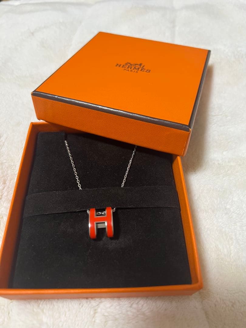 エルメス Hモチーフ ネックレス オレンジ