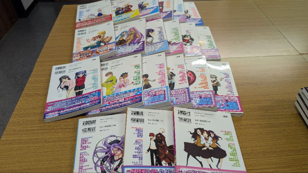 古本　フェイト/ステイナイト　アンソロジーコミックス　５９冊　まとめ売りセット