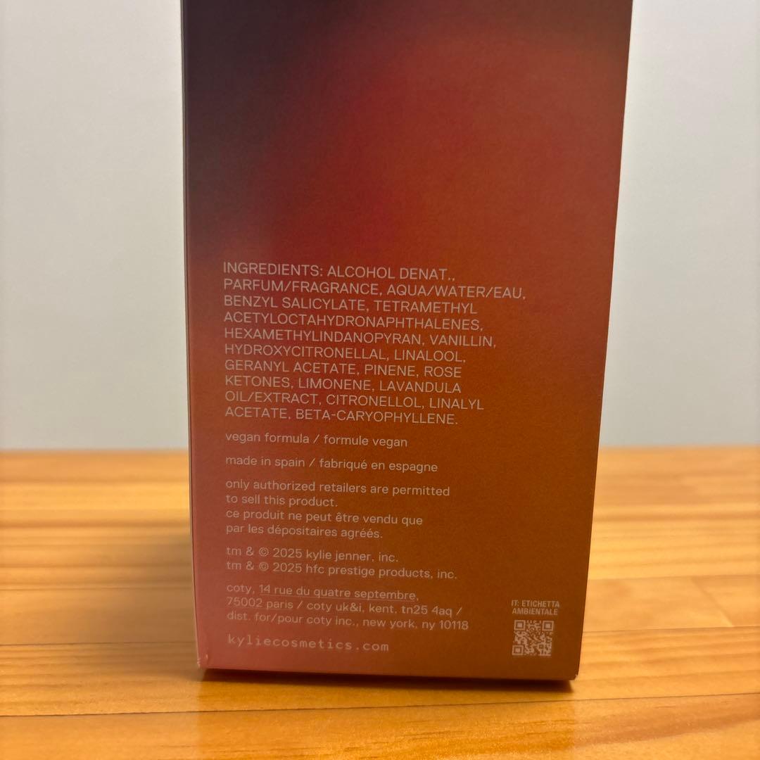 香水(女性用) cosmic 2.0 kylie perfume 100ml