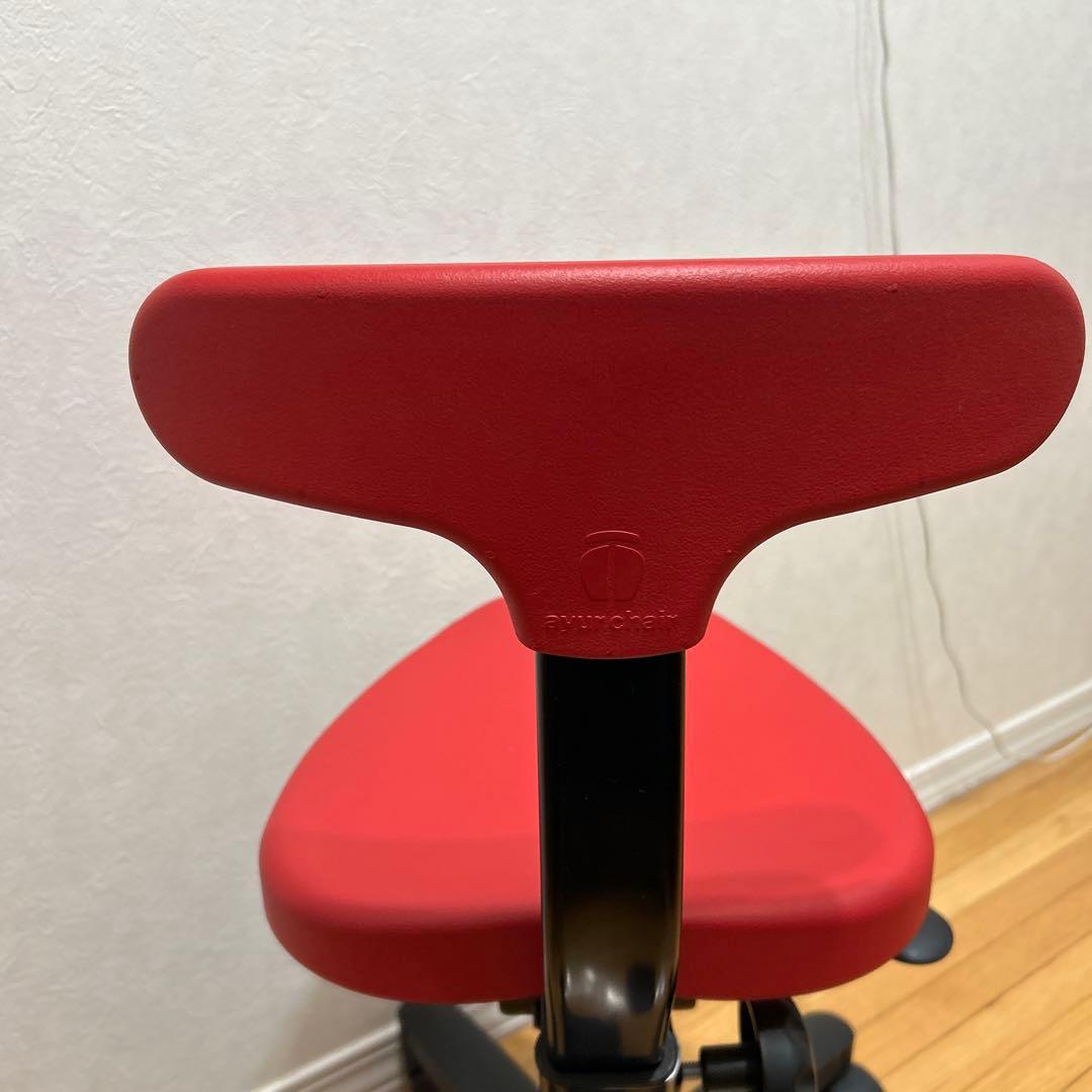 ayur-chair アユールチェア　オクトパス　キャスター　赤