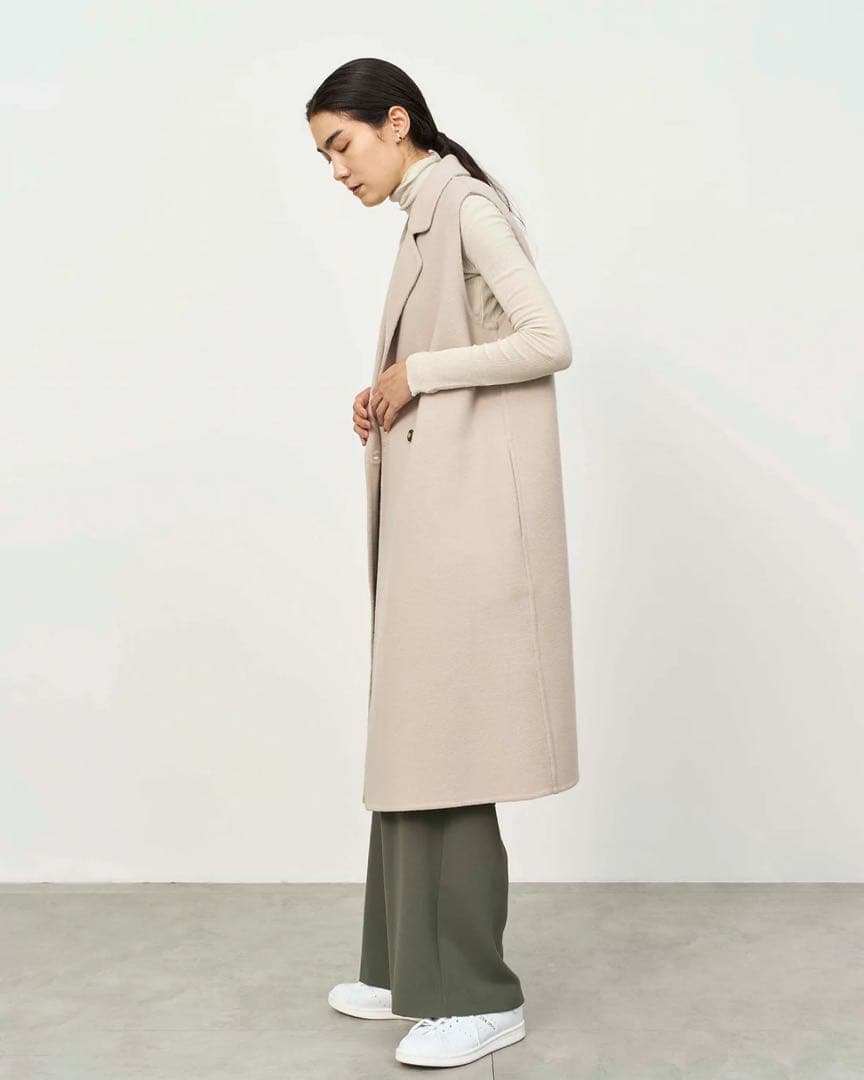 美品です！ソージュ　ウールリバーロングジレ