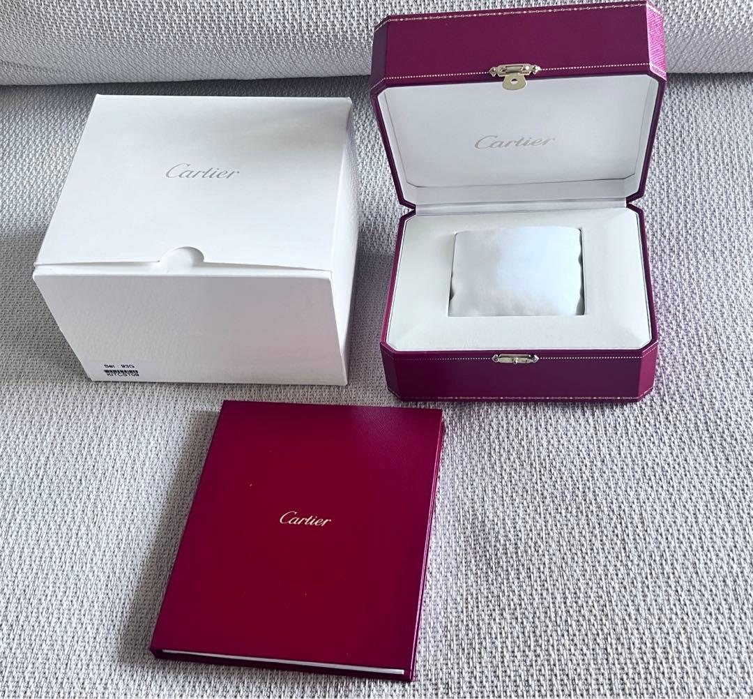 Cartier 時計 ボックスと保証書付き