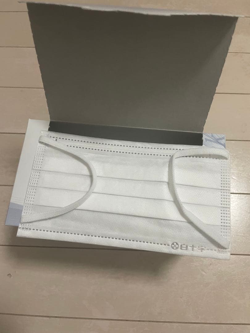 白十字サージカルマスク 50枚入 /耳の痛くなりにくいマスク　ホワイト(10箱)