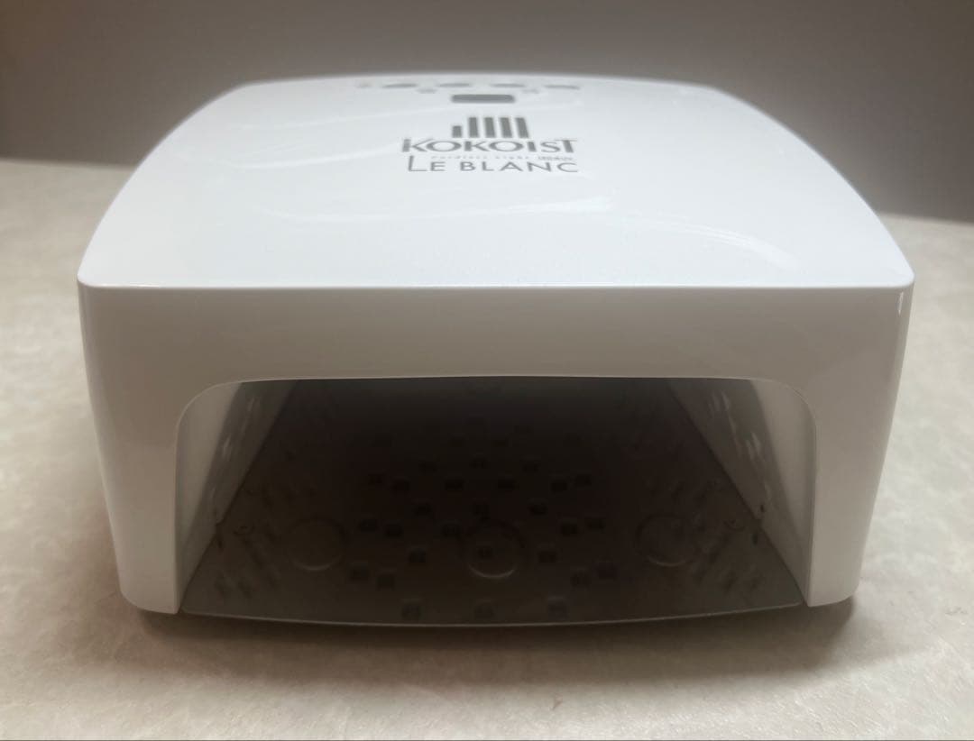 美品 / KOKOIST LE BLANC コードレス LED-UVライト