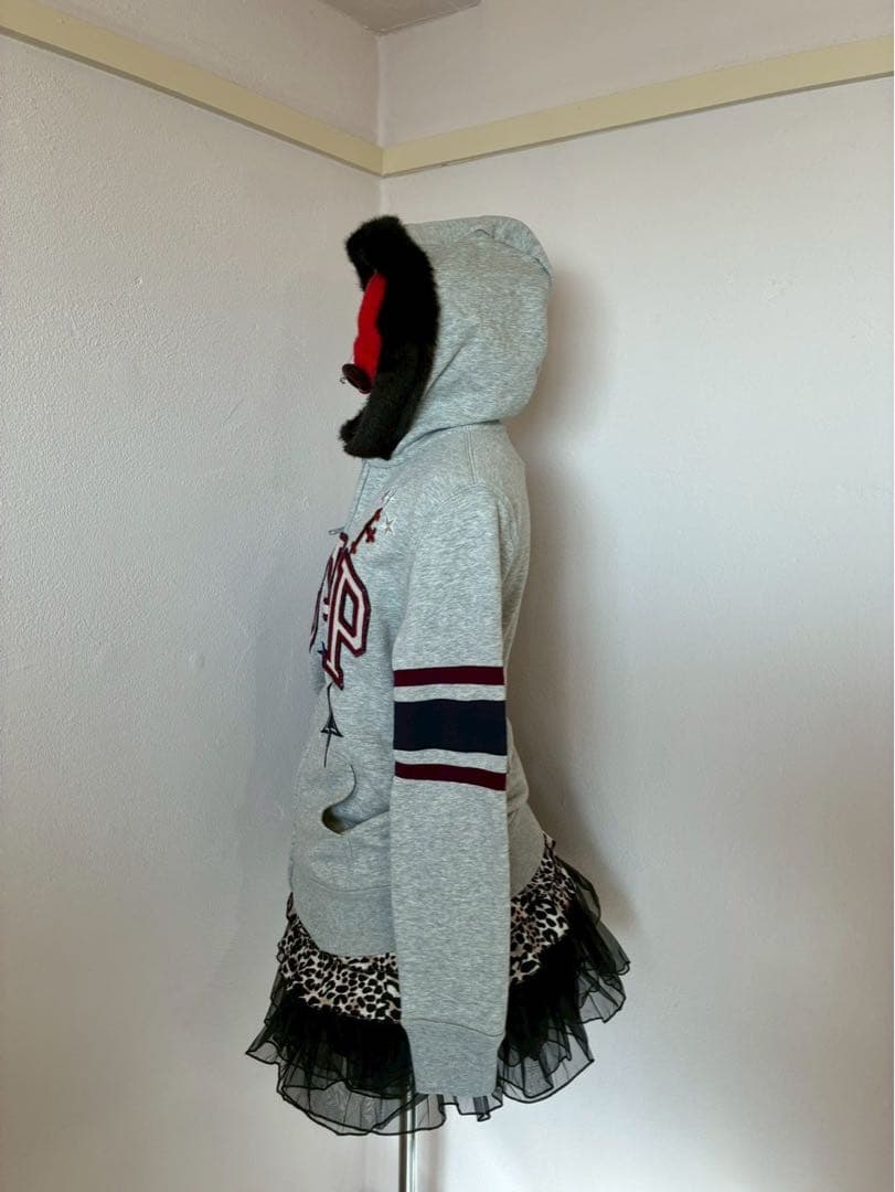 レア★ファーGAP十字架ワッペン星y2kパーカー　平成ギャルNANAストリート