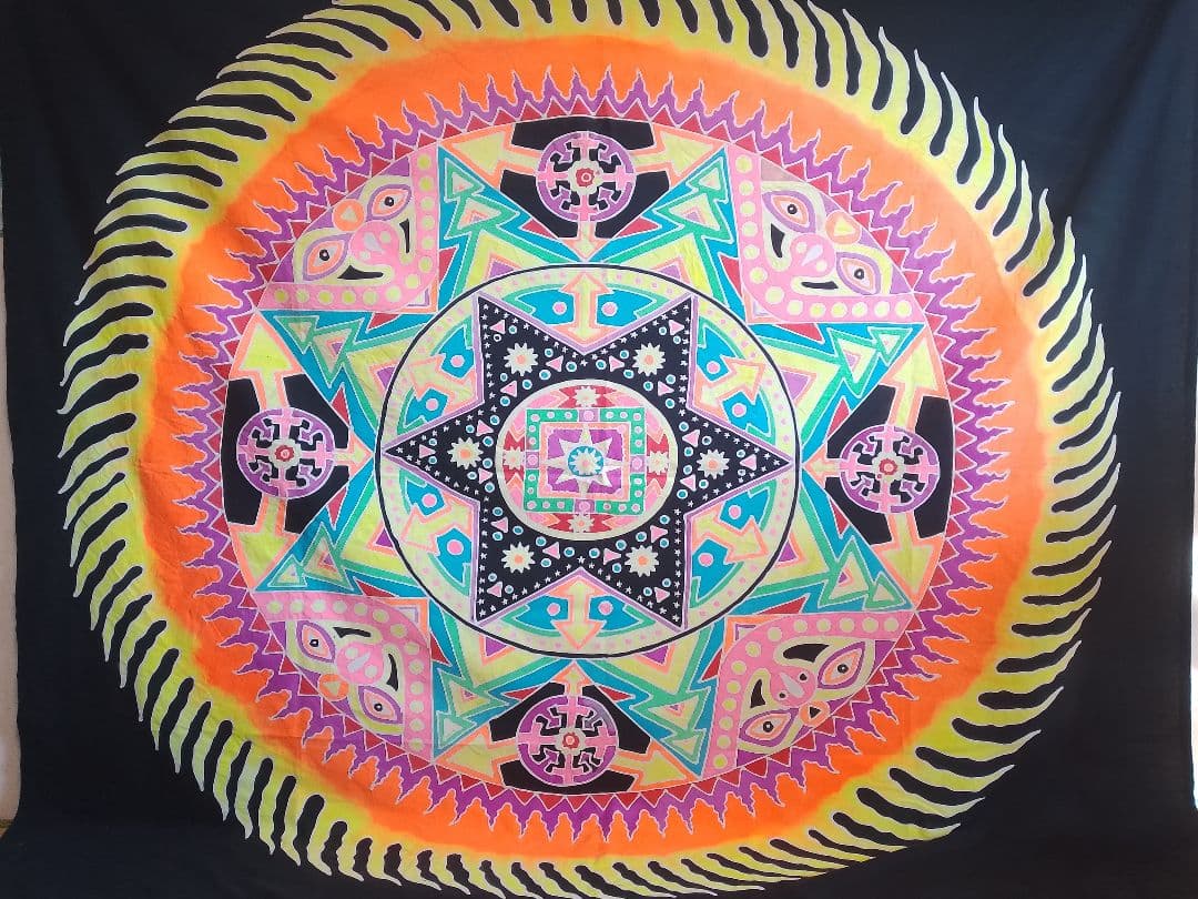 その他 Space Tribe UV Wallhangings