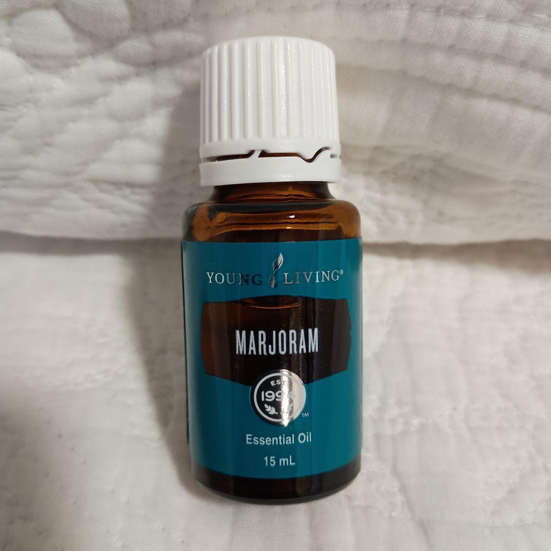 Young Living マジョラム エッセンシャルオイル 15mL