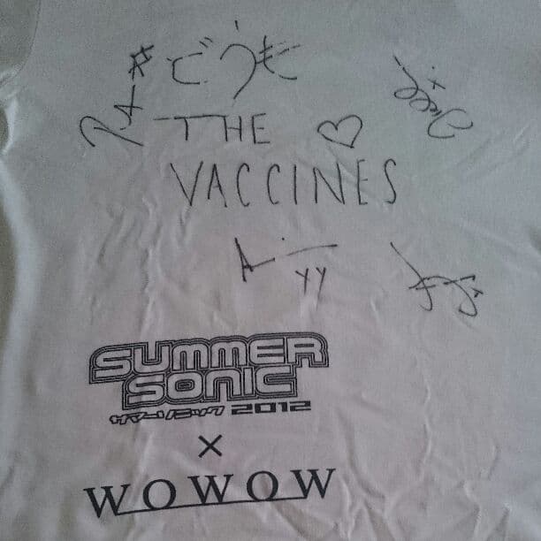 直筆サイン入り ヴァクシーンズ THE VACCINES Tシャツ 本物