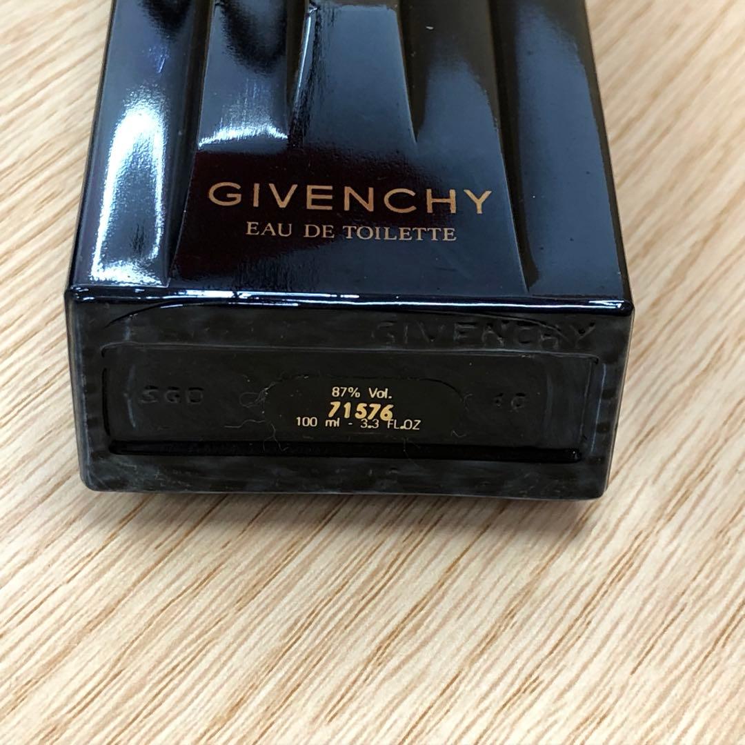 □ジバンシイ　キセリュズ　オードトワレ　100ml　残 約8割