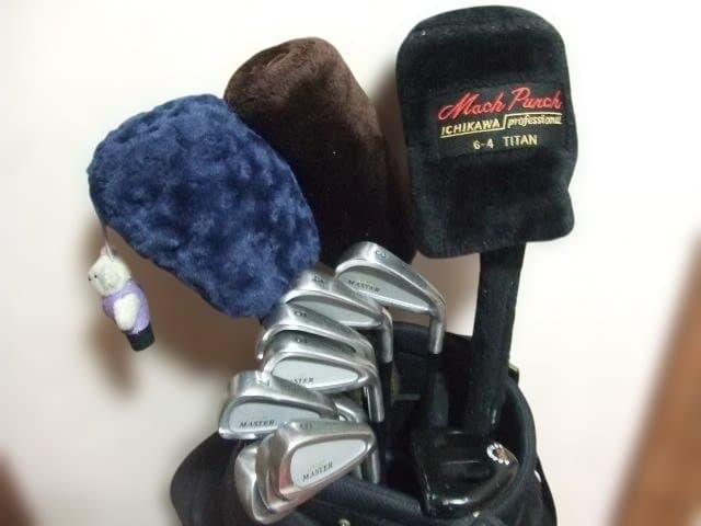 男性初心者用ゴルフセット　１Wデカヘッド　ゴルフバックAXEL付き全１３本