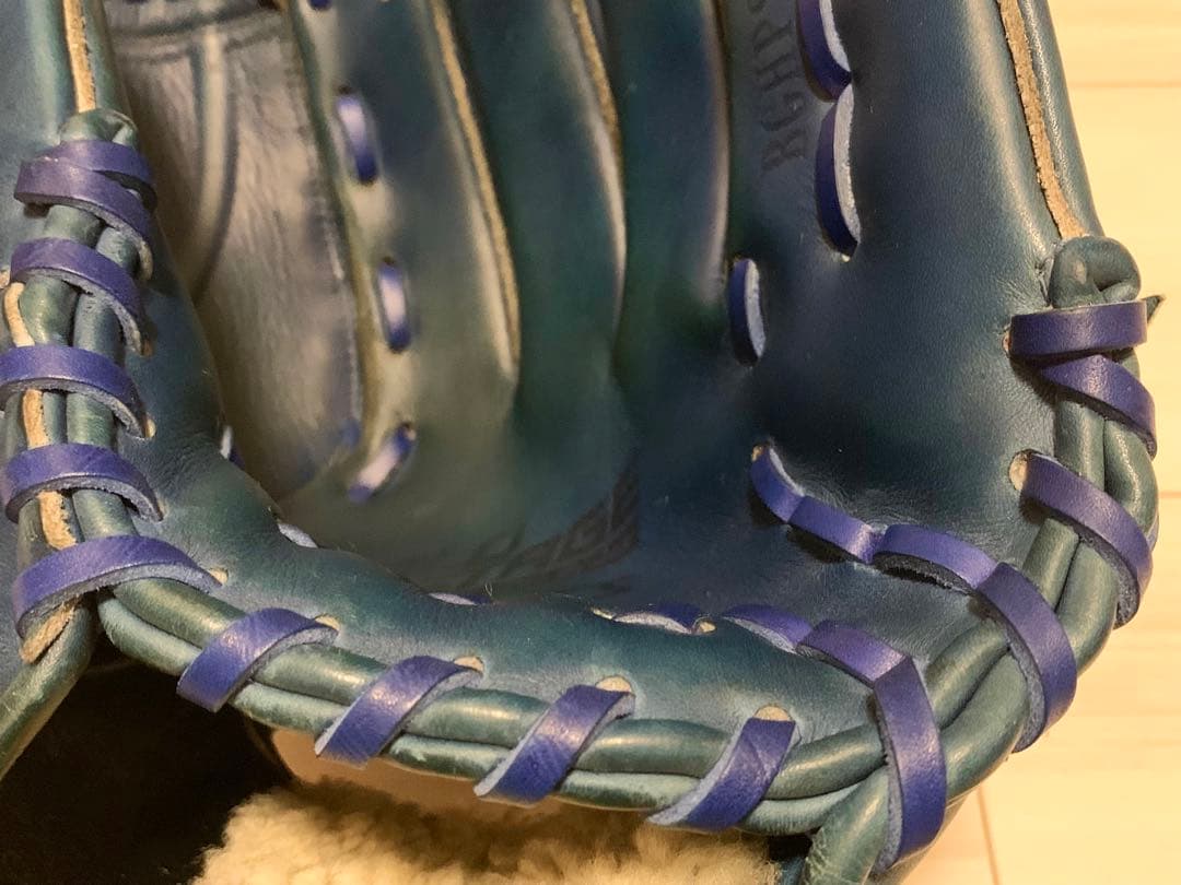 日本ハムファイターズ玉井大翔実使用グローブ