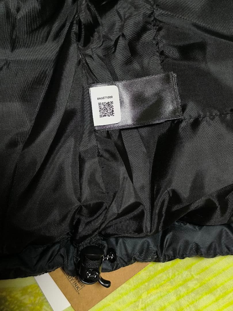 THE** NOR TH FACE.** ブラックダウンジャケット