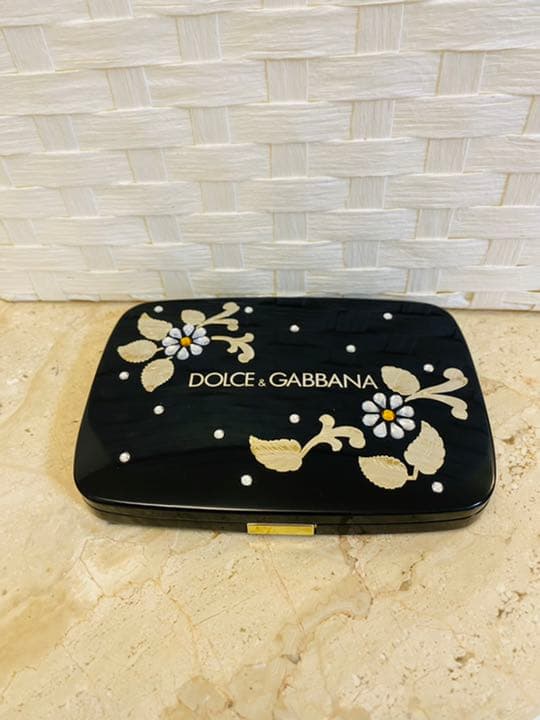 ドルチェスキン オールインワン フェイスパレット