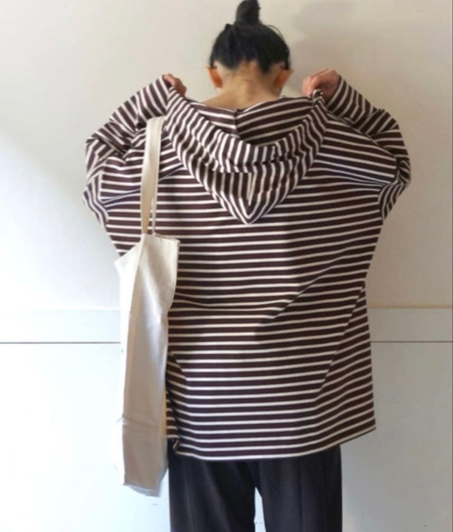 美品✨22年　ジャーナルスタンダードラックス　バスクボーダーフードプルオーバー