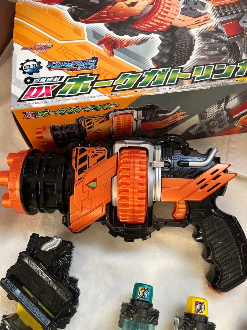 仮面ライダービルドセット　フィギュア付き　最後のページのスチームブレード付き中古