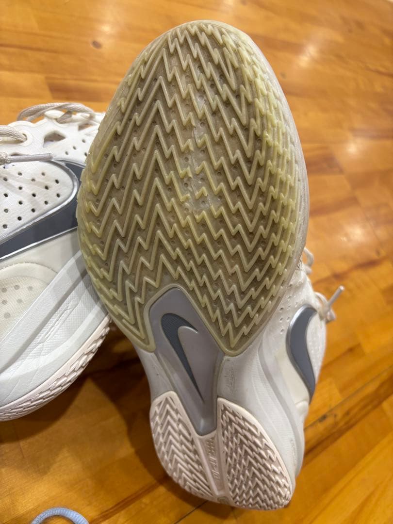 GTカット3 Nike バスケットボールシューズ