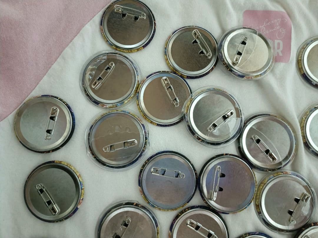 すとぷり　るぅと　缶バッチ　2020　summer 等身