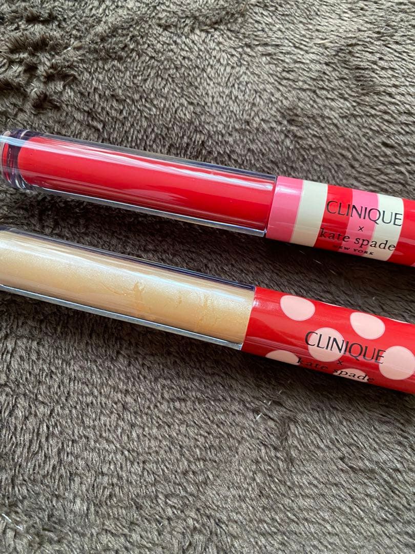 GUCCIアイシャドウパレットとケイトスペードのリップまとめ売り