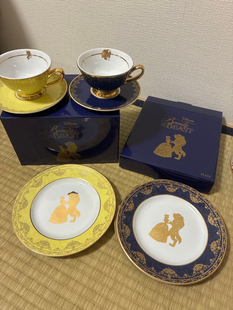 美女と野獣　30周年　カップ&ソーサー　プレートセット