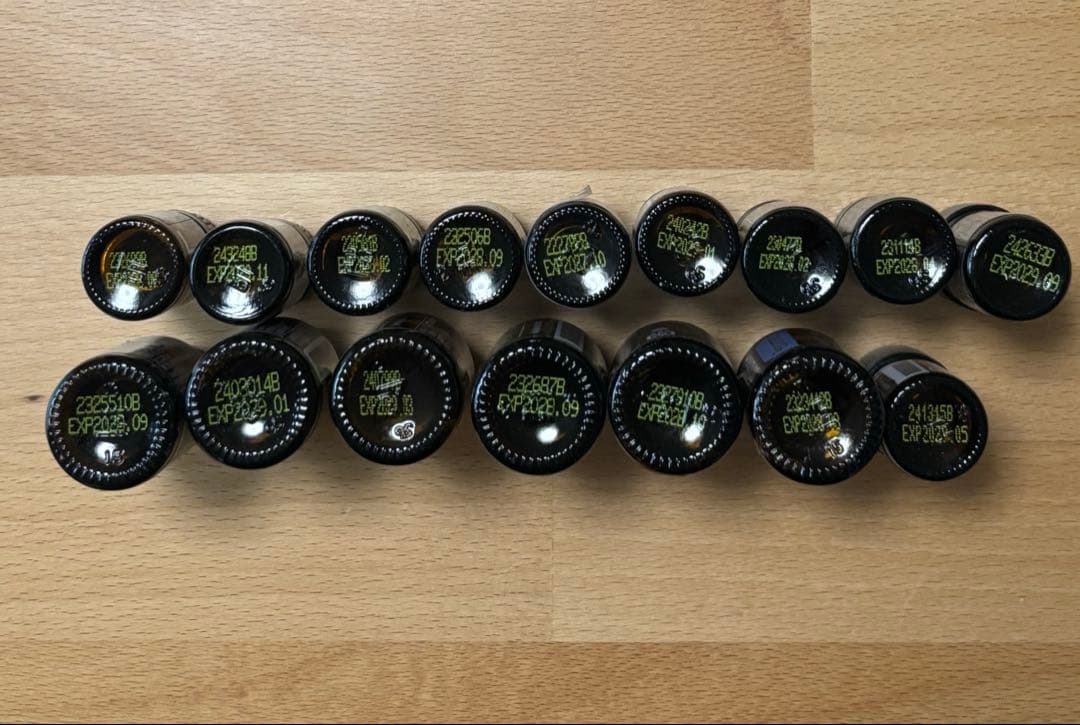 ドテラ　エッセンシャルオイル　プレシャスフローラル　ブック　セット