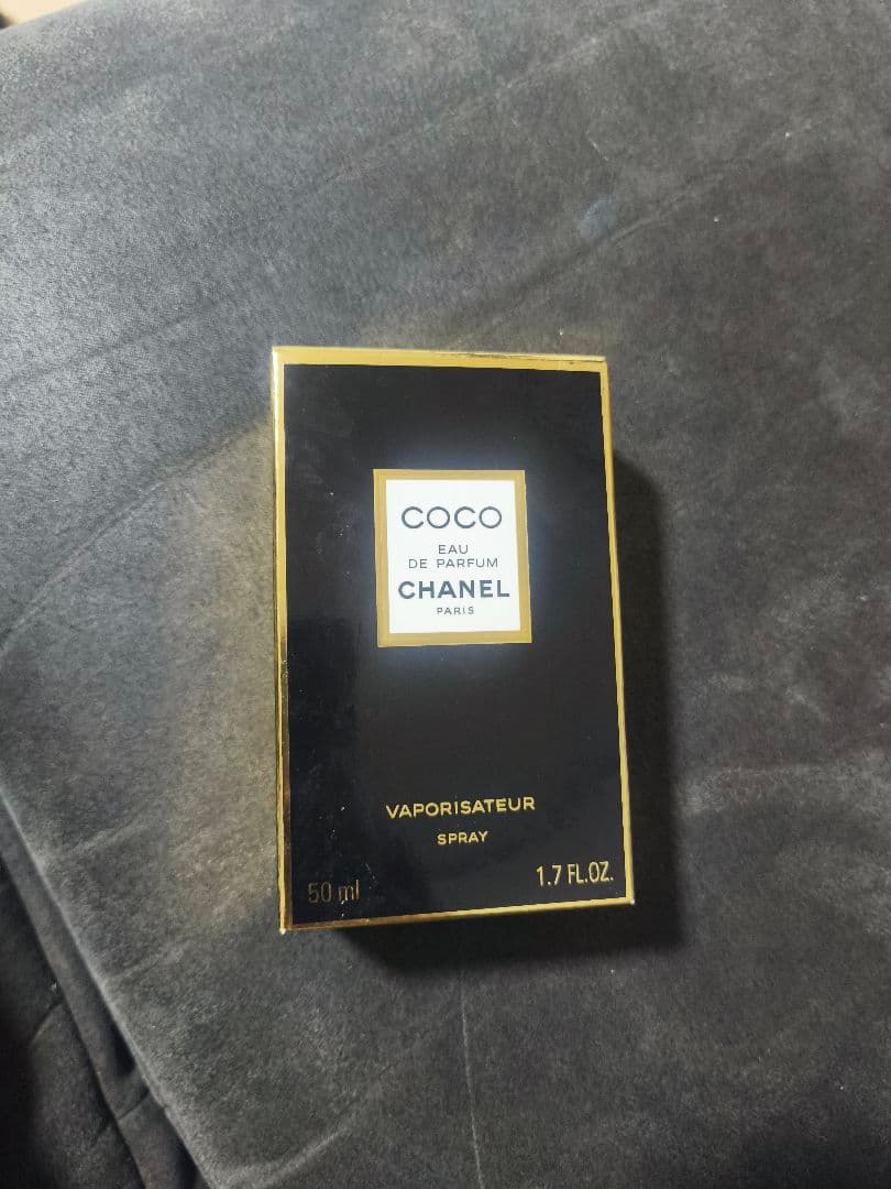 新品未使用　CHANEL COCO Eau de Parfum 50ml