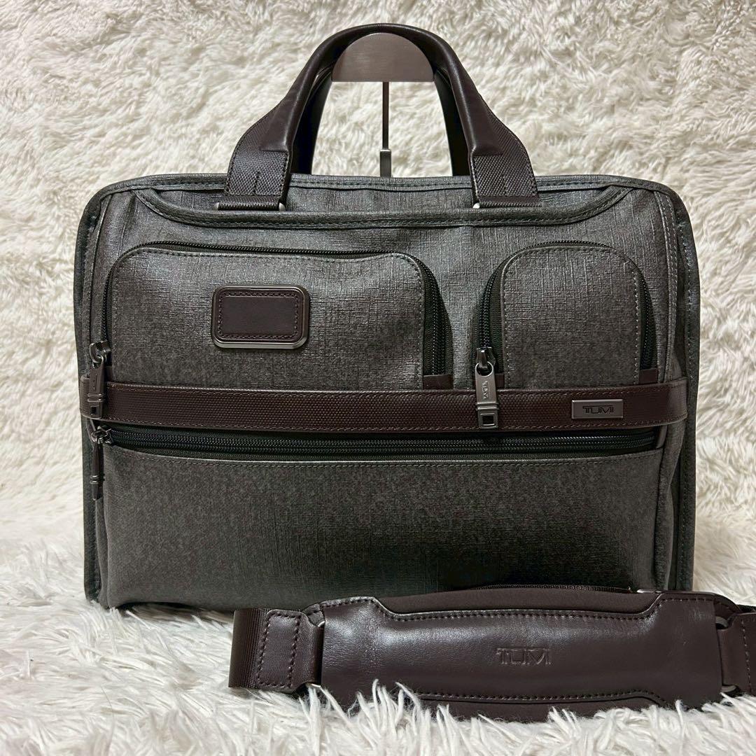 未使用級✨TUMI ビジネスバッグ ブリーフケース 2way 拡張可能