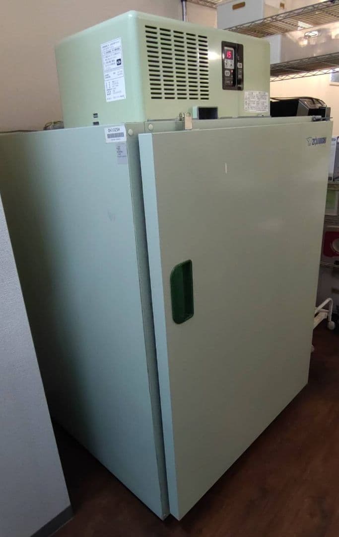 中古　象印ラコルト玄米保冷庫