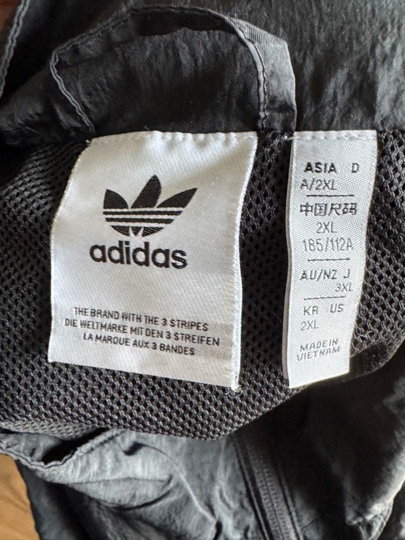 ドイツ代表　サッカージャージ　adidas ナイロンジャケット 2XL 黒/赤