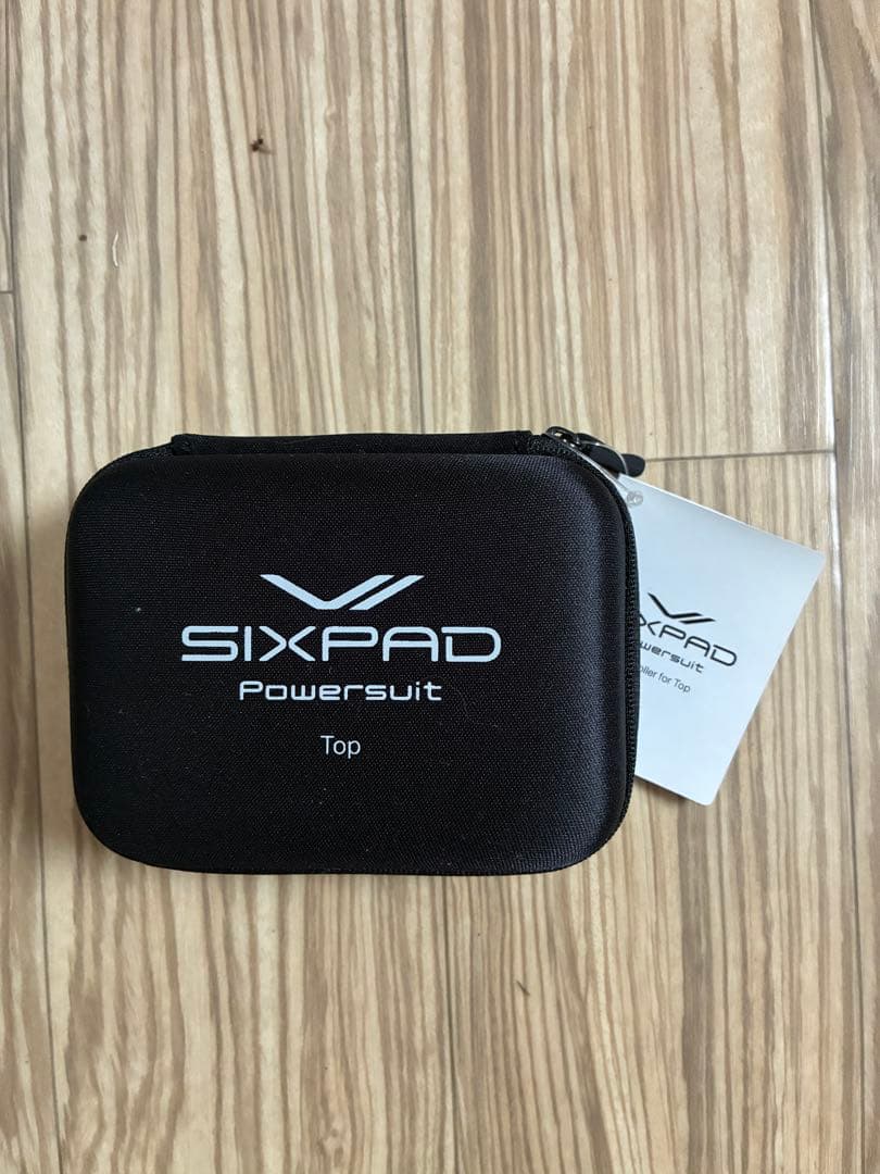 SIXPAD Powersuit Mサイズ(topsのみ)