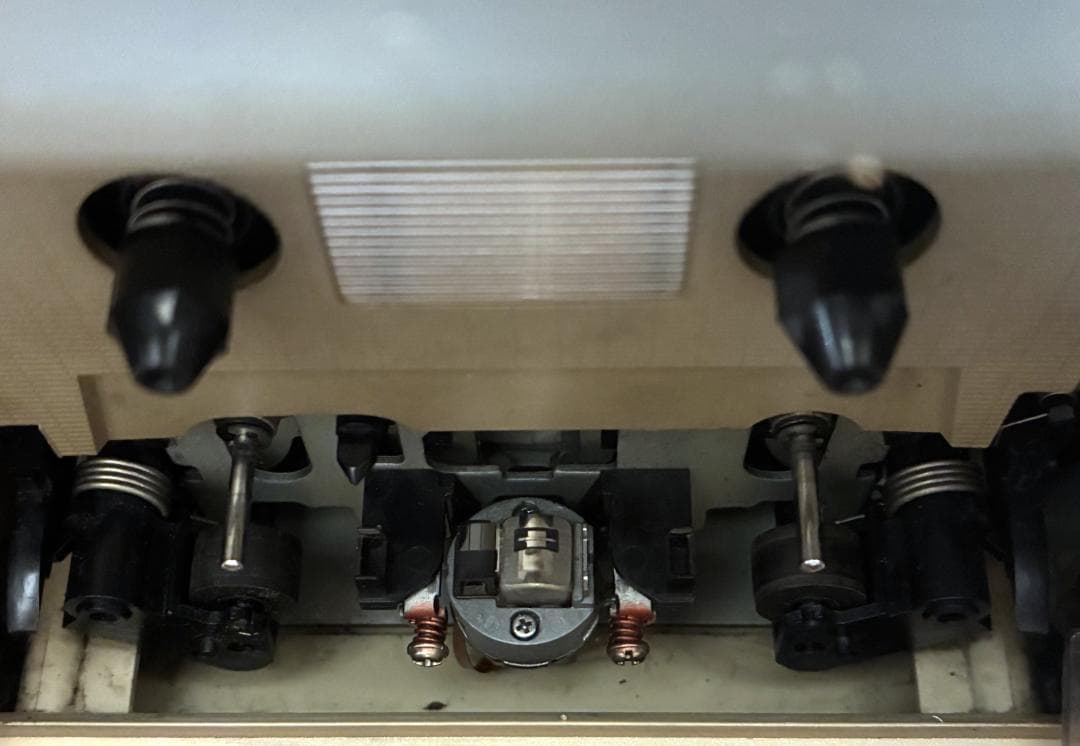 【動作OK！！】ダブルカセットデッキ　TEAC　W-860R　ゴールド