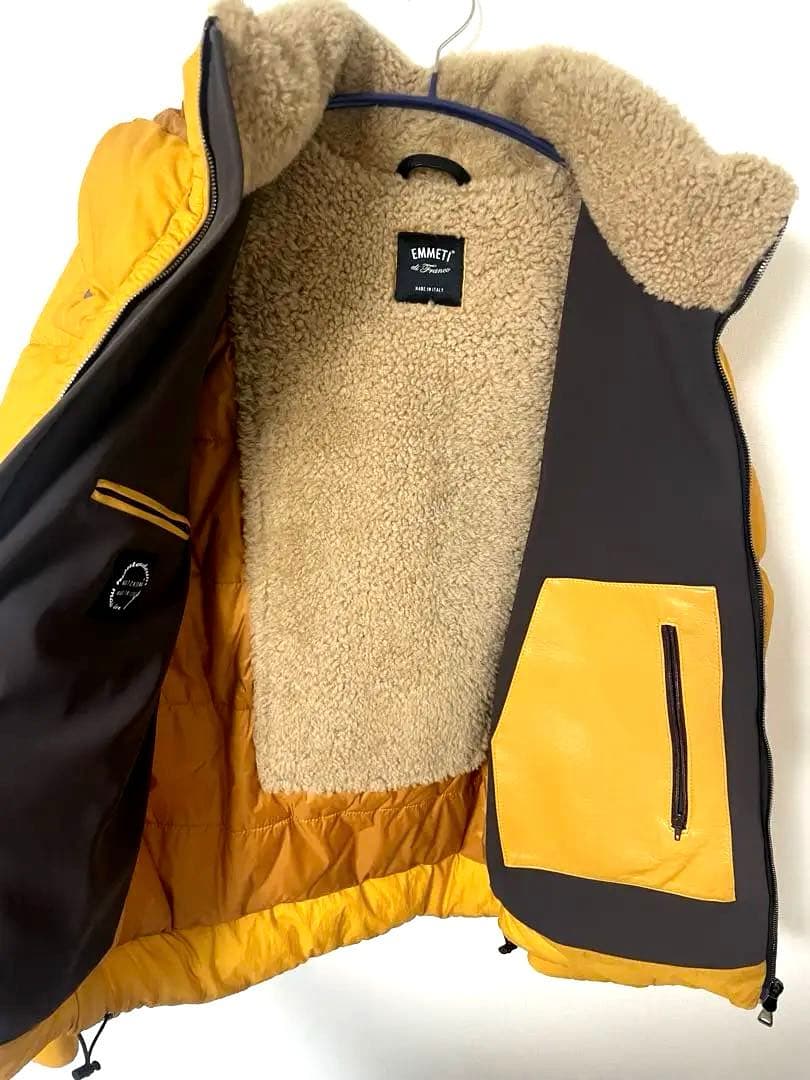 EMMETI エンメティ　ダウンジャケット　黄　イエロー　汚れ無し　未使用に近い