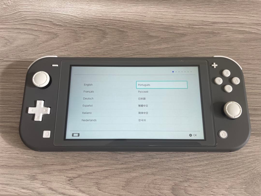 Nintendo Switch Lite グレー 本体(保護フィルム付き)
