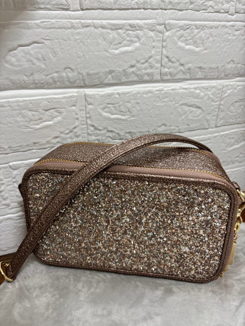 ダイアナ　ショルダーバック　スパンコール　キラキラ　　結婚式　入学式