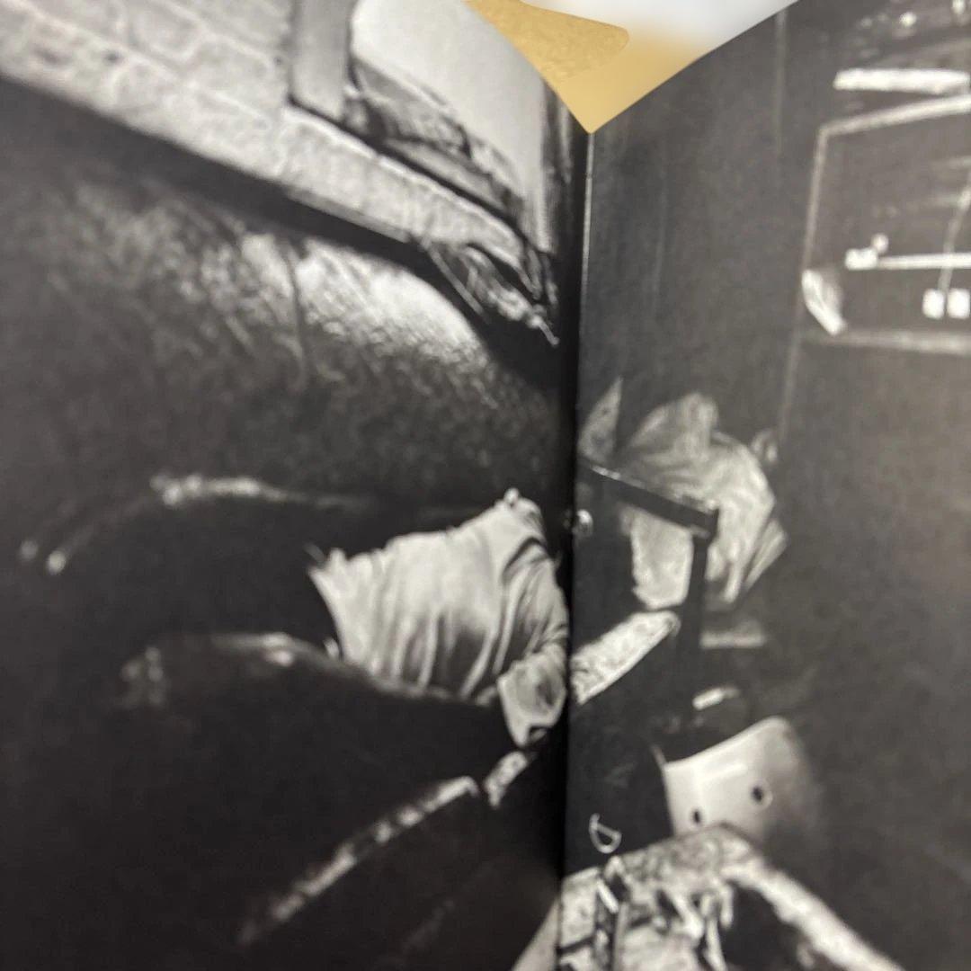 洋書 BIKE KILL JULIE GLASSBERG 19/25