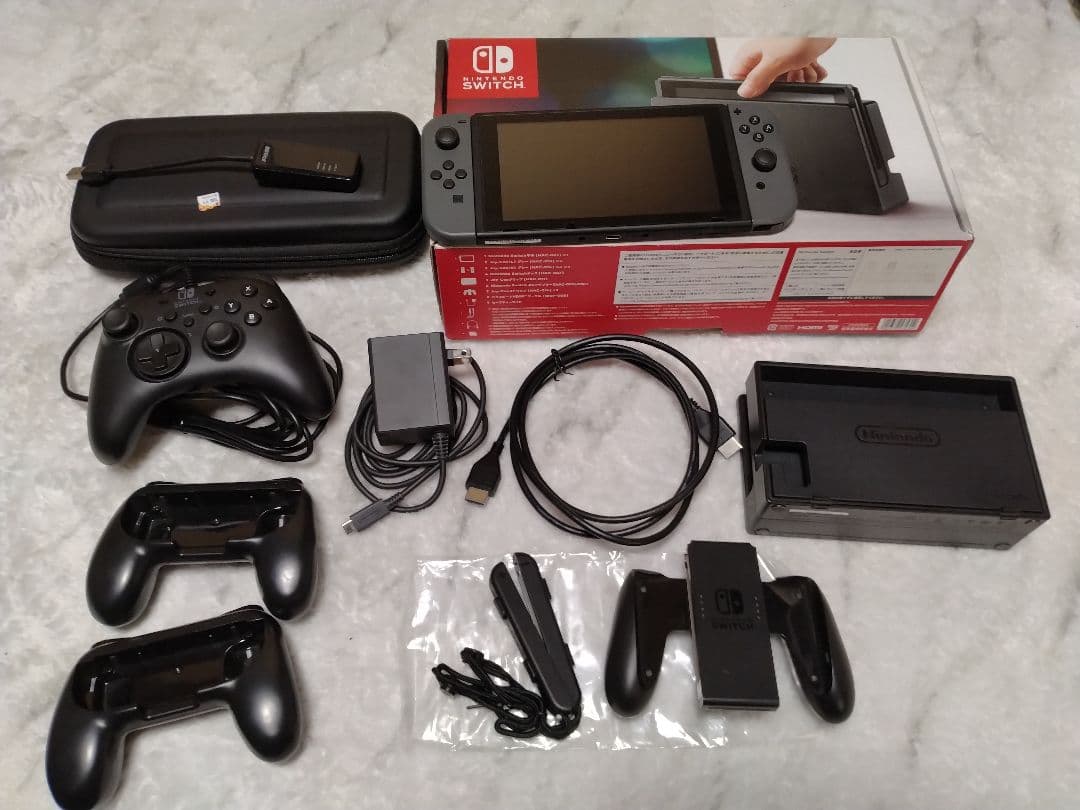 Nintendo Switch本体 グレー 付属品 SDカード64GB +オマケ