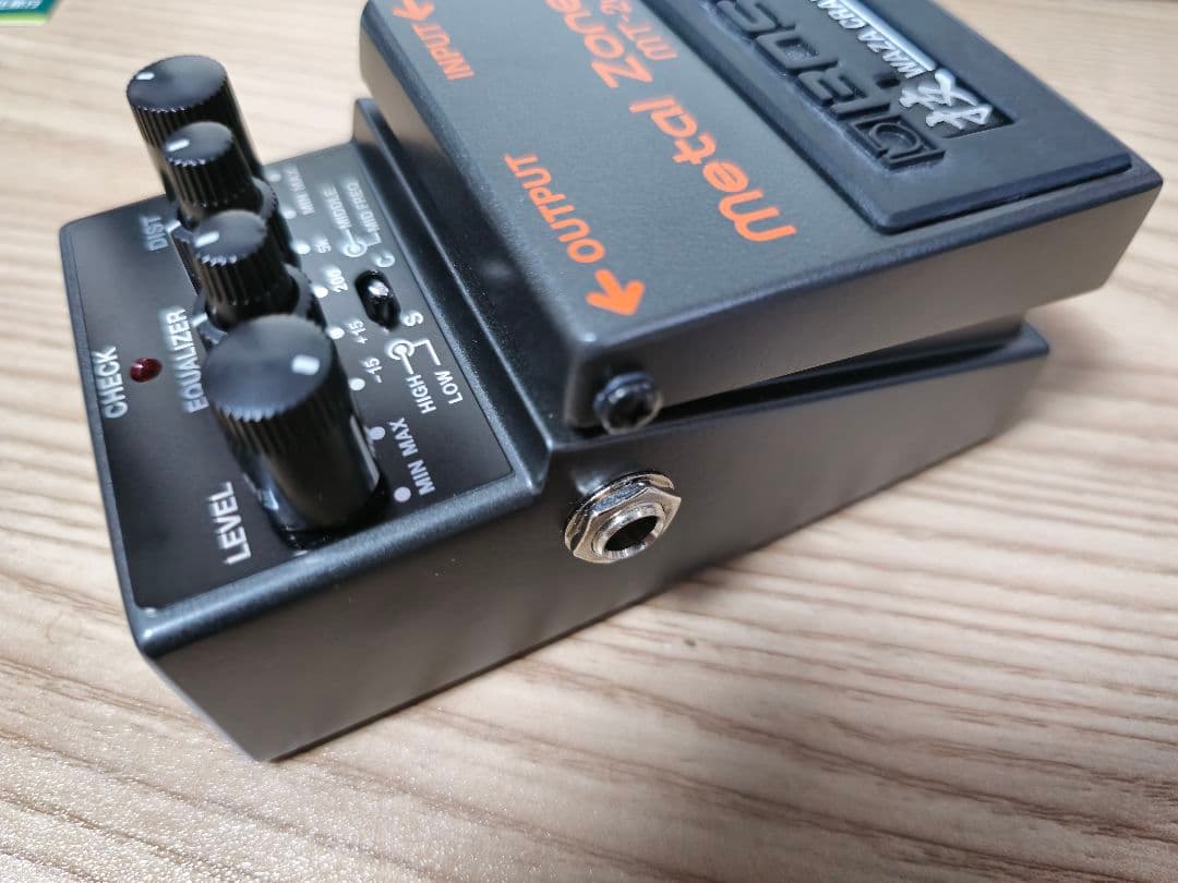 BOSS MT-2W l Zone 技クラフト メタルゾーン