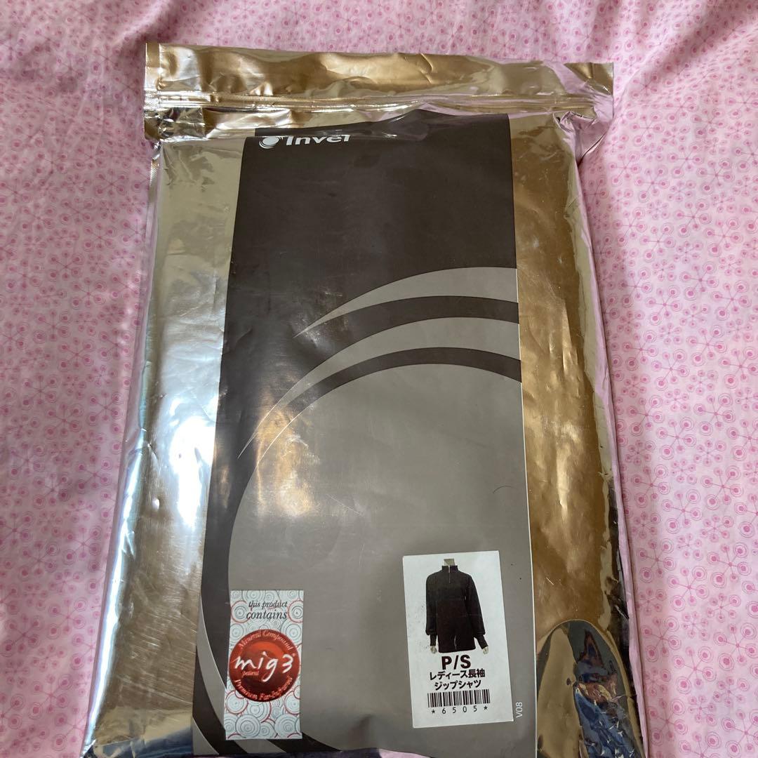 インヴェル　 リカバリーウェア 長袖ジップシャツ ブラック　Ｓサイズ 限定品