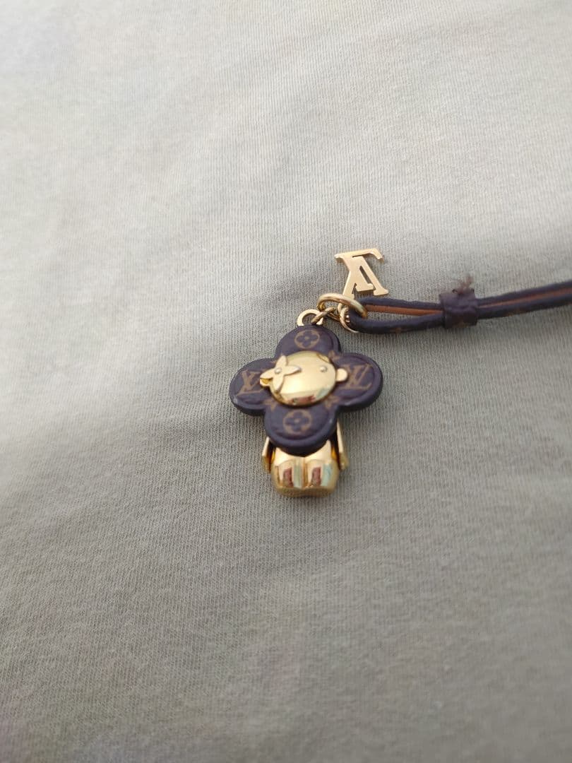 ルイ・ヴィトン　ヴィヴィエンヌ　ストラップ　限定