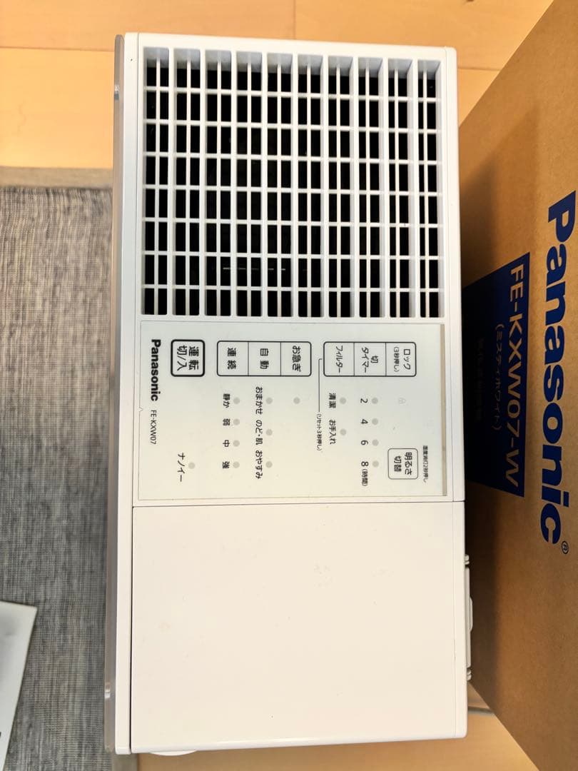 Panasonic ナノイー搭載気化式加湿機 FE-KXW07