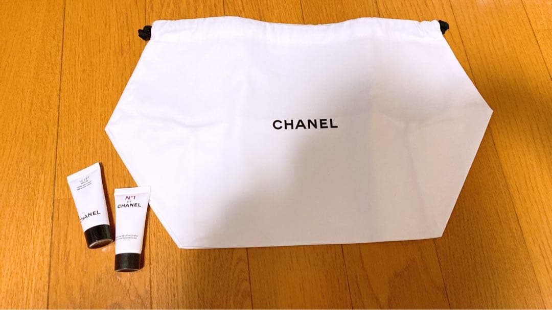 【新品未使用】シャネル 2025 ホリデー　ルージュ ココ グロス トリオセット