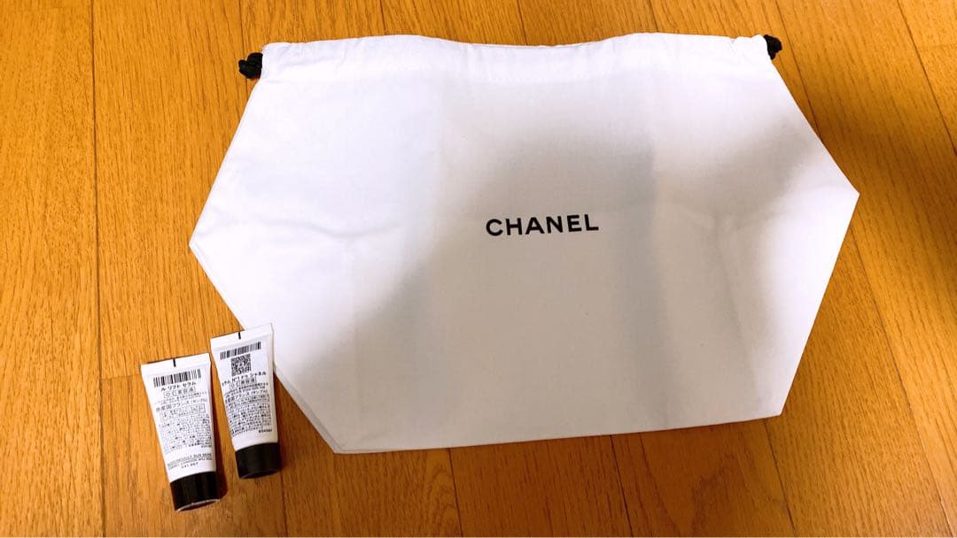 【新品未使用】シャネル 2025 ホリデー　ルージュ ココ グロス トリオセット