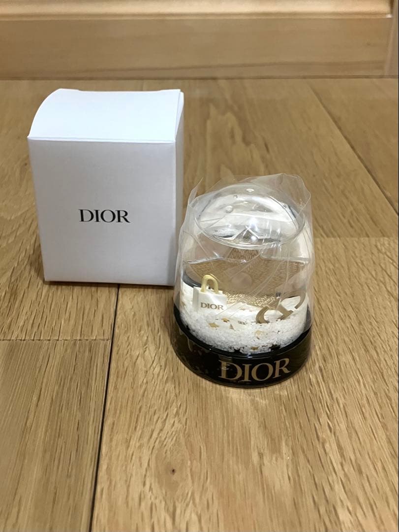 ディオール スノードーム 非売品 箱付き