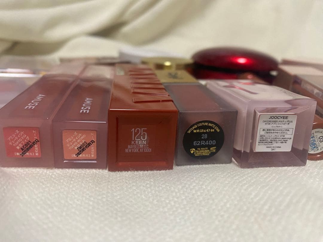 まとめ売り　コスメセット 口紅, チーク, アイシャドウ, フェイスパウダー